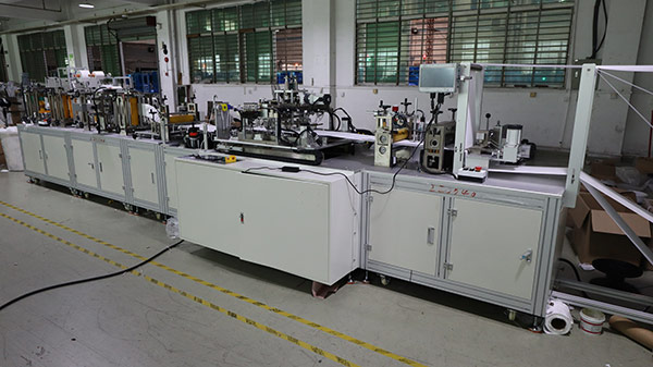 1720424201755330.jpg 口罩機(jī).jpg